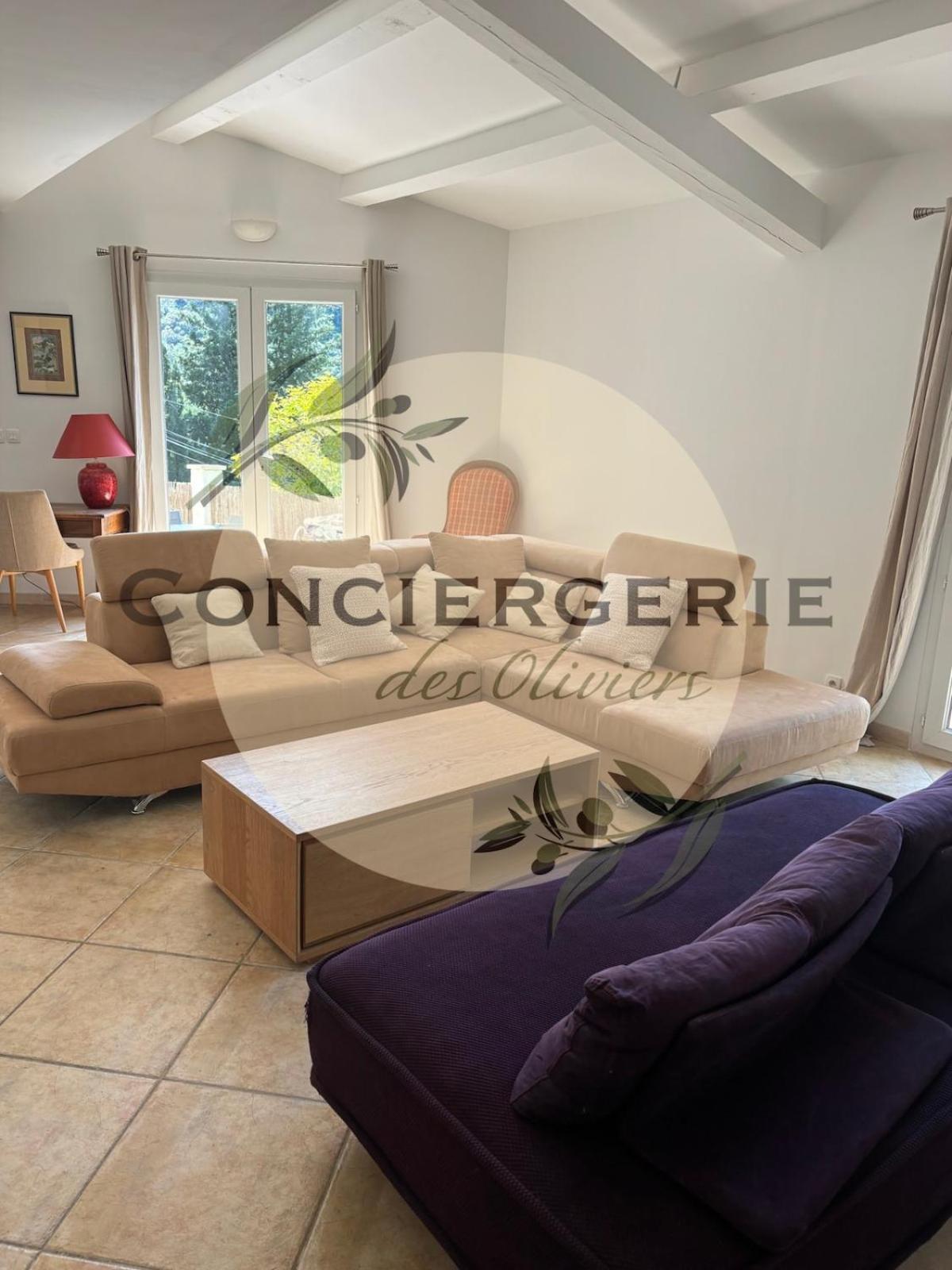 Villa Avec Piscine Belgentier Luaran gambar