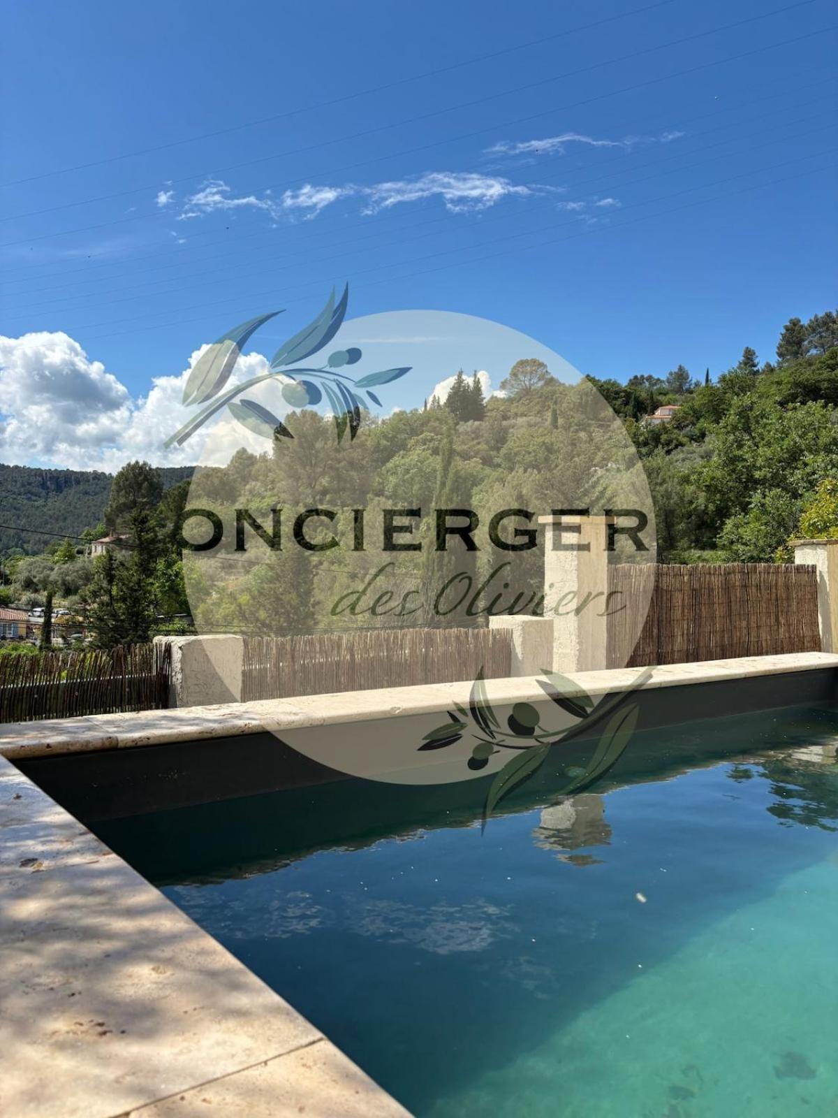 Villa Avec Piscine Belgentier Luaran gambar
